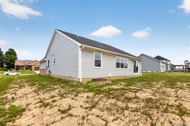 10206 Hunt Drive, Davison, MI 48423