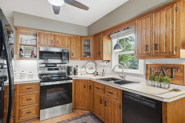 5045 Oxford Avenue, Edina, MN 55436