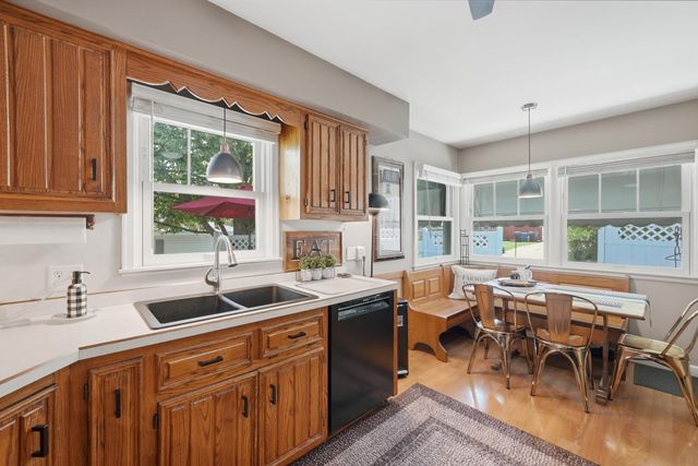 5045 Oxford Avenue, Edina, MN 55436