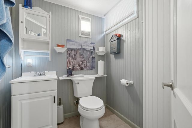 5045 Oxford Avenue, Edina, MN 55436