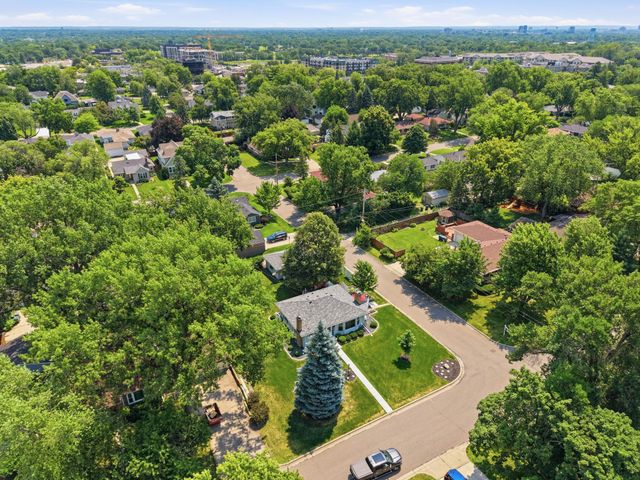 5045 Oxford Avenue, Edina, MN 55436