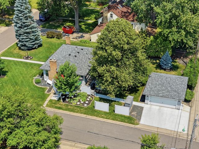 5045 Oxford Avenue, Edina, MN 55436