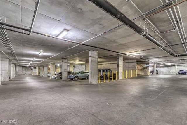 353 East Bonneville Avenue 804, Las Vegas, NV 89101