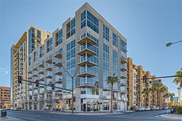 353 East Bonneville Avenue 804, Las Vegas, NV 89101