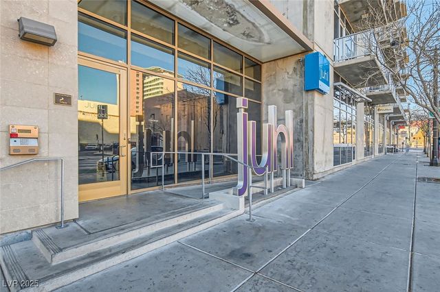 353 East Bonneville Avenue 804, Las Vegas, NV 89101