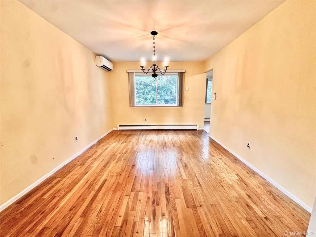 22 Sheppard Lane B, Smithtown, NY 11787 — photo 5
