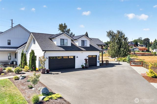 6230 33rd Street E, Tacoma, WA 98443