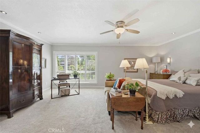 6225 Shoup Avenue 90, Woodland Hills, CA 91367