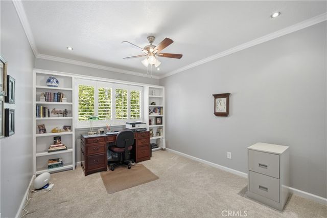 6225 Shoup Avenue 90, Woodland Hills, CA 91367