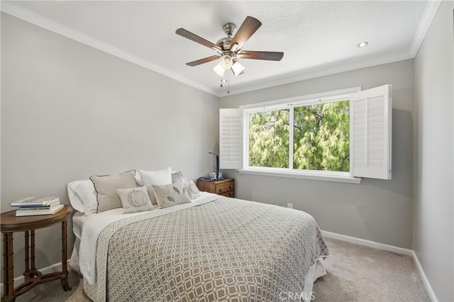 6225 Shoup Avenue 90, Woodland Hills, CA 91367