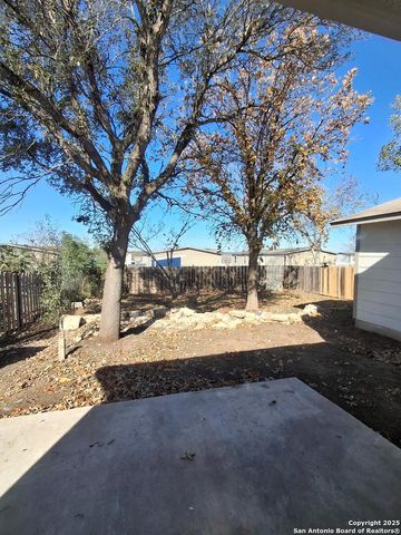 7423 Longing, San Antonio, TX 78244