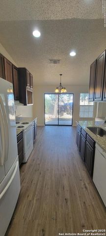 7423 Longing, San Antonio, TX 78244