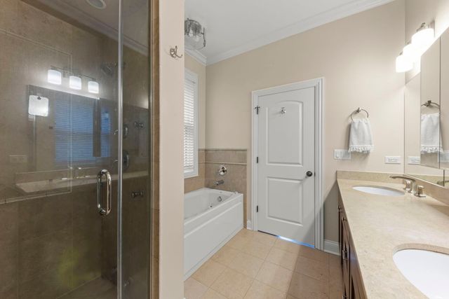 1130 W Diversey Parkway 4W, Chicago, IL 60614