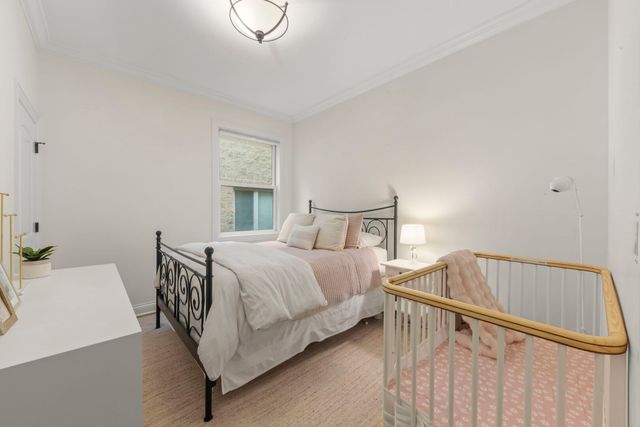1130 W Diversey Parkway 4W, Chicago, IL 60614
