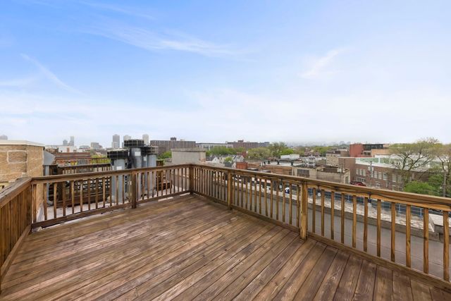 1130 W Diversey Parkway 4W, Chicago, IL 60614