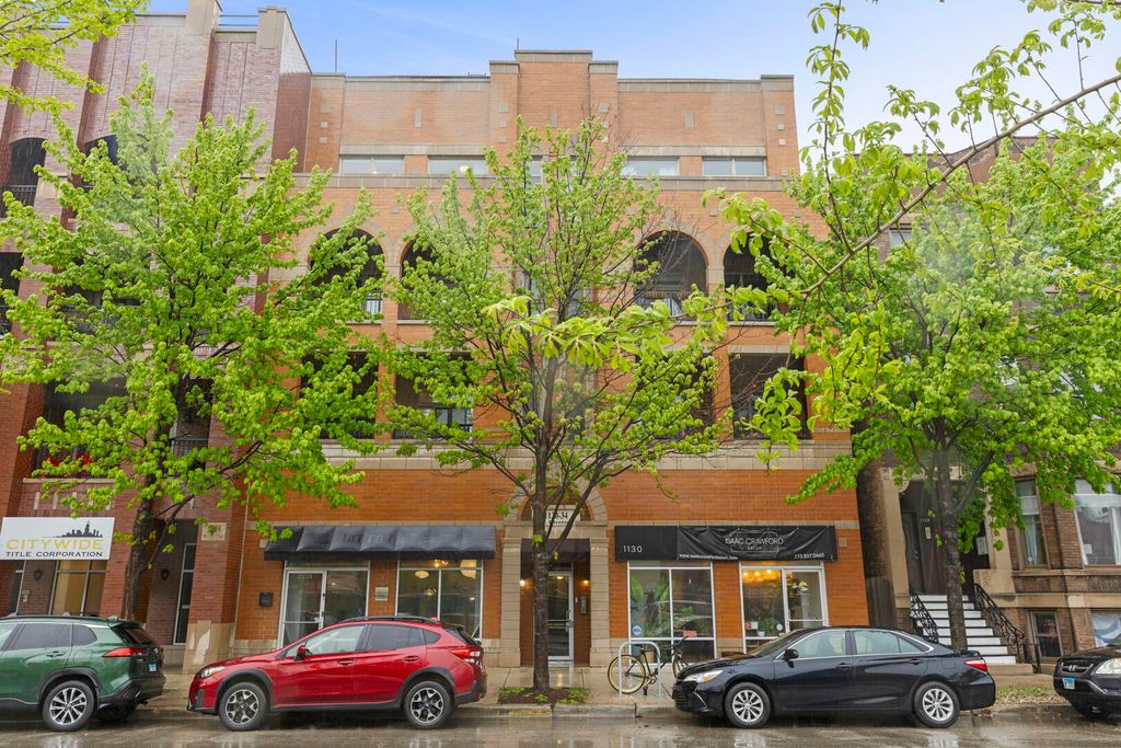1130 W Diversey Parkway 4W, Chicago, IL 60614