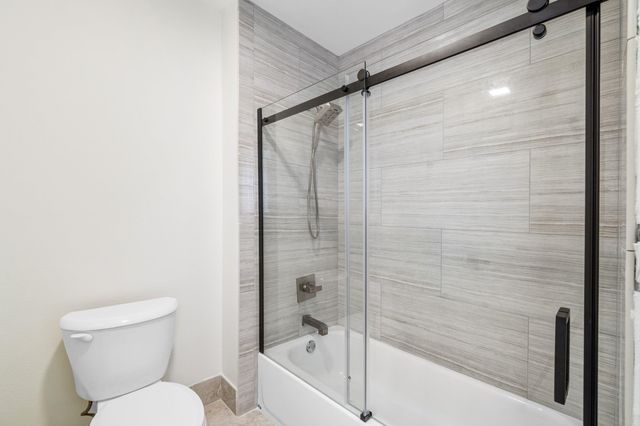 10889 Tamoron Lane, Boca Raton, FL 33498