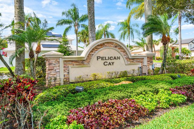 10889 Tamoron Lane, Boca Raton, FL 33498