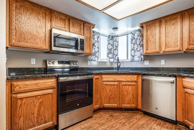 2681 N 750 E, North Ogden, UT 84414