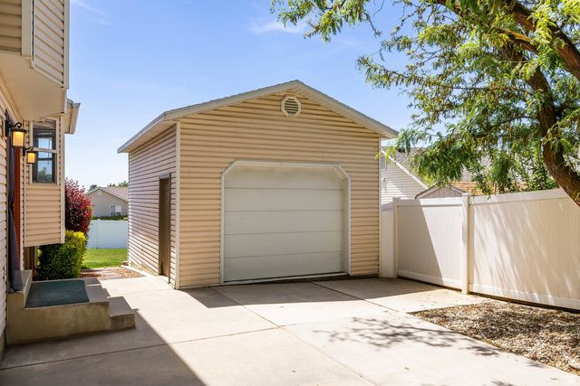 2681 N 750 E, North Ogden, UT 84414