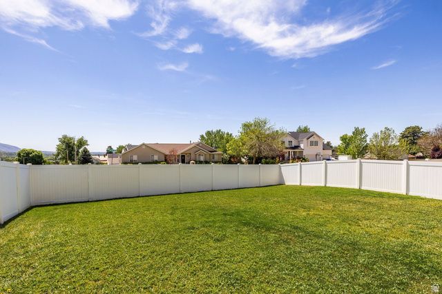 2681 N 750 E, North Ogden, UT 84414