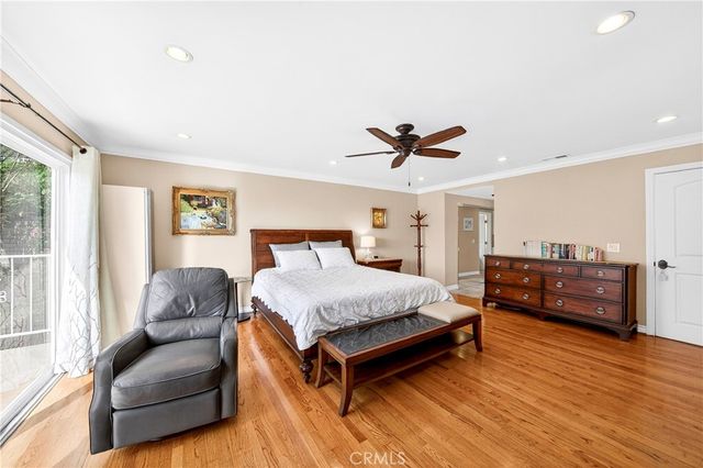 1516 W 5th Street, San Pedro, CA 90732