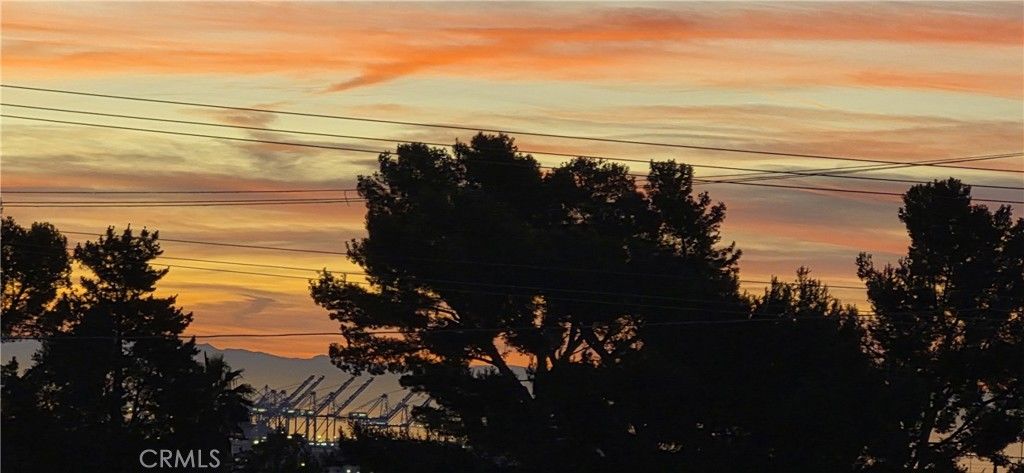 1516 W 5th Street, San Pedro, CA 90732