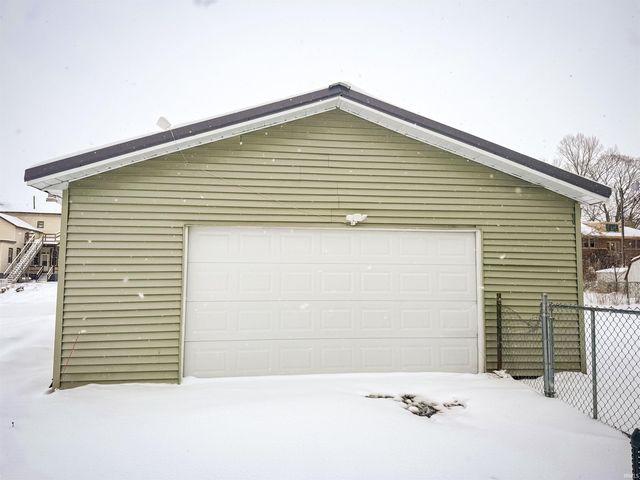 421 Gilmore Street, Plymouth, IN 46563