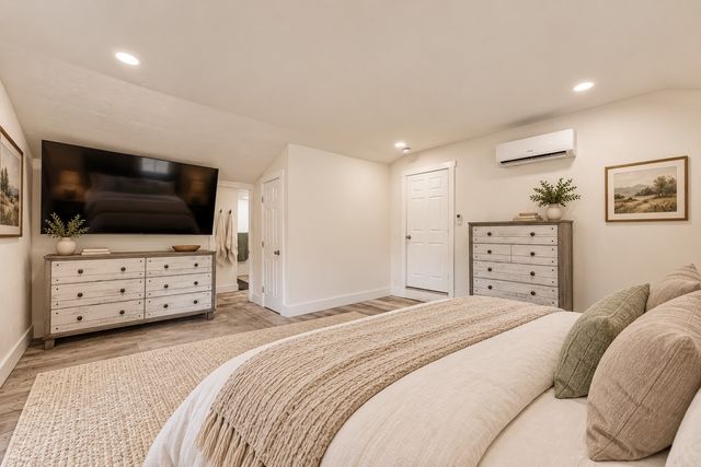 400 S 3rd Street, Grandview, TX 76050
