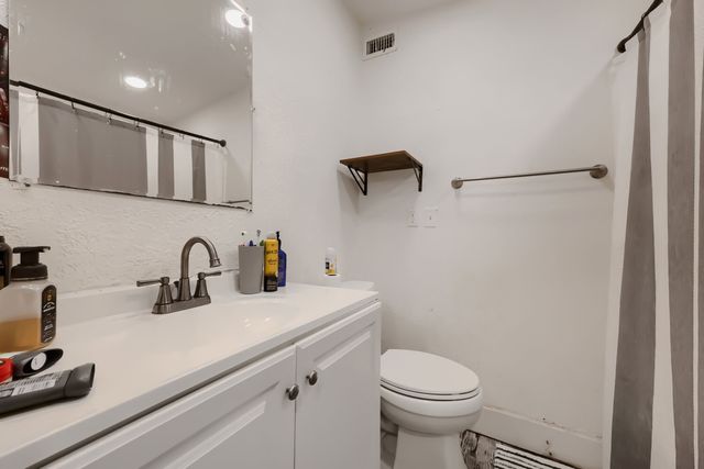 400 S 3rd Street, Grandview, TX 76050