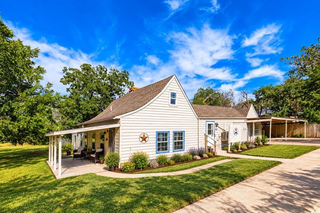 400 S 3rd Street, Grandview, TX 76050