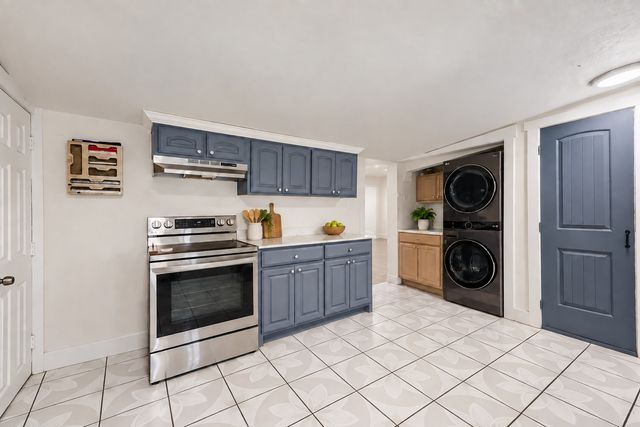 400 S 3rd Street, Grandview, TX 76050