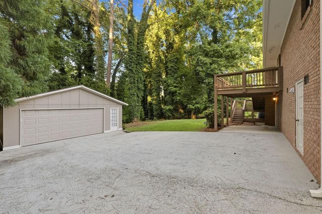 2042 Lake Lucerne Drive SW, Lilburn, GA 30047