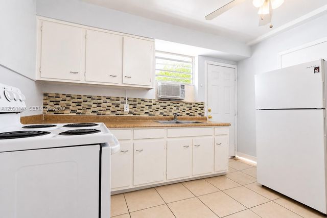 526 NW 44th Avenue, Miami, FL 33126