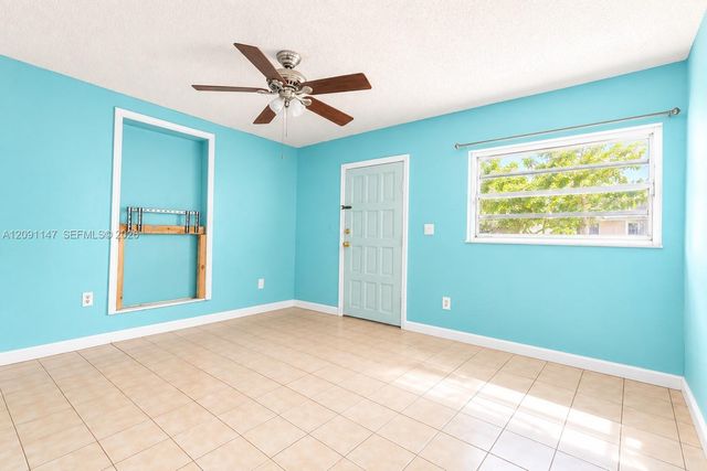526 NW 44th Avenue, Miami, FL 33126