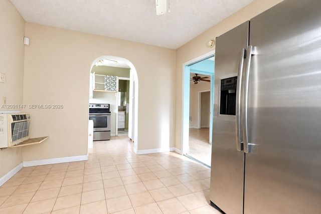 526 NW 44th Avenue, Miami, FL 33126