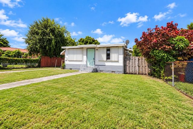 526 NW 44th Avenue, Miami, FL 33126
