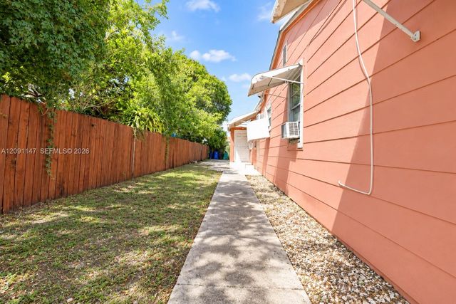 526 NW 44th Avenue, Miami, FL 33126