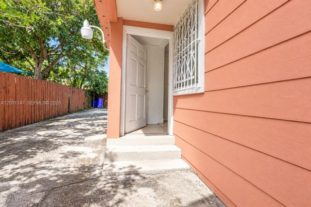 526 NW 44th Avenue, Miami, FL 33126