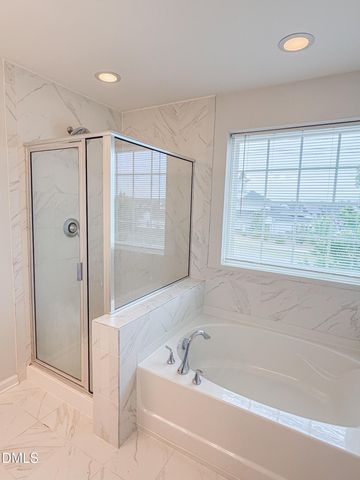 1105 Little Gem Lane, Apex, NC 27523