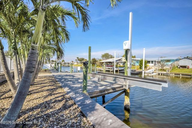 380 Artemis Boulevard, Merritt Island, FL 32953