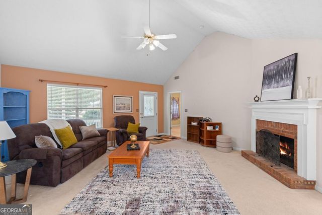 215 Pebble Creek Drive, Mcdonough, GA 30253