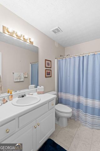 215 Pebble Creek Drive, Mcdonough, GA 30253