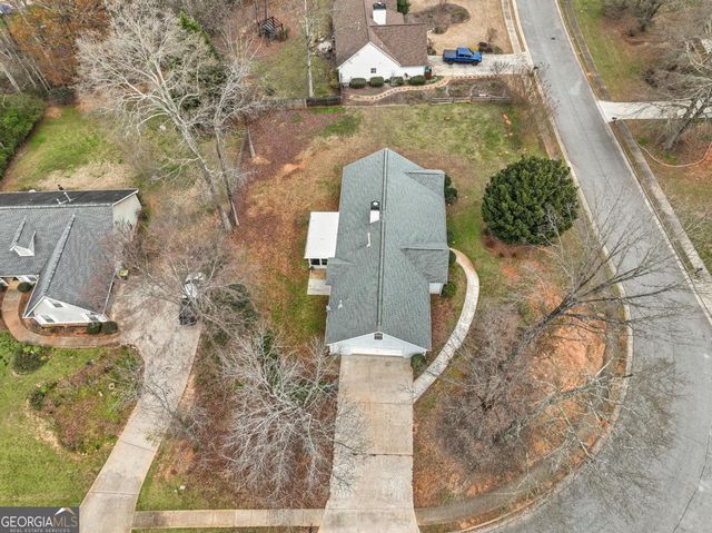 215 Pebble Creek Drive, Mcdonough, GA 30253