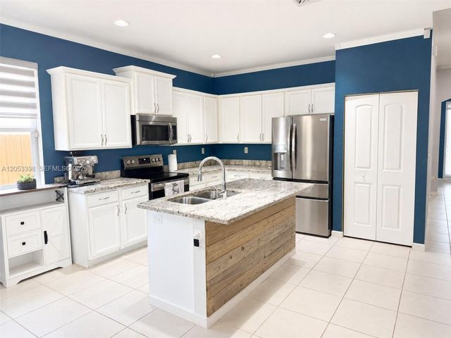 28151 SW 128th Path, Homestead, FL 33033