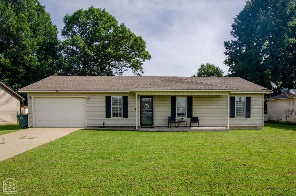 109 Cardinal Street, Brookland, AR 72417