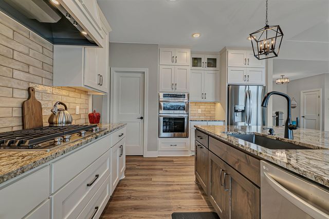 1505 20th Avenue S, Sartell, MN 56377