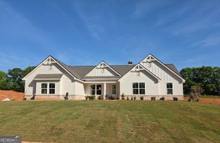 131 Maney Drive, Statham, GA 30666