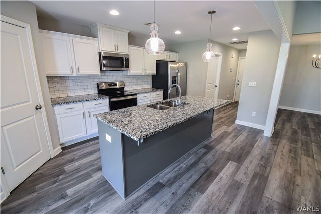 4126 Richmond, Northport, AL 35473