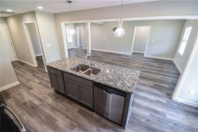 4126 Richmond, Northport, AL 35473